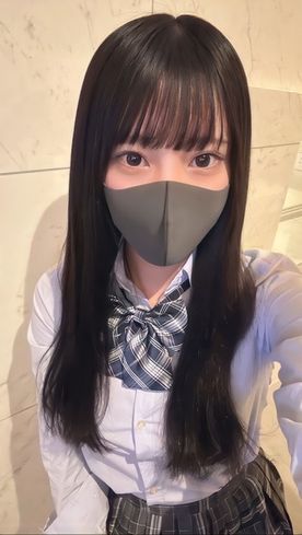 FC2-PPV-4765960 【今年最後に史上最高奇跡の美女が登場！】黒髪Fカップゆあちゃん！ 特別に了承してくれた1度限りのお宝映像です。