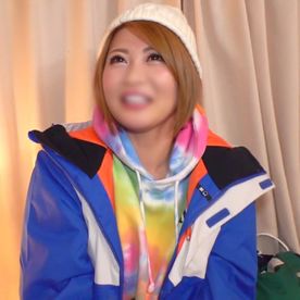 FC2-PPV-4767875 【陽キャ】スキー場で出会った巨乳ギャルが容姿に反して乙女でした。 ポルチオ突き上げでおっぱいを派手に揺らし、色っぽい声で喘ぎ狂いながらイクっ♥