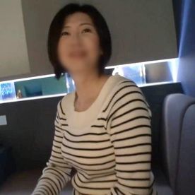 FC2-PPV-4768278 【熟女】10年以上ご無沙汰。ショートヘアー。53歳。人妻。さちこさん。Gカップの美巨乳震わせイキ狂い。「すっごい気持ちいい」と連続イキ。