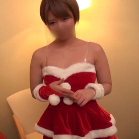 FC2-PPV-4768294 【ハメ撮り】エロカワ♡サンタ美女のホロ酔い乱交SEX。赤面顔でアンアン大絶頂。