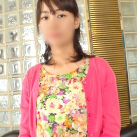 FC2-PPV-4768324 【人妻／熟女】44歳茶髪ハーフアップの清楚奥さん。感度良好のガリガリ貧乳スレンダーボディを激ピス中出しセックス。