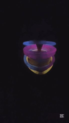 FC2-PPV-4768424 サイリウムを6本鼻に入れて光らせた結果…！
