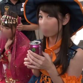 FC2-PPV-4769362 【Halloween】パンプキン魔女のホロ酔いドスケベ乱交H♡キツマンコの膣奥をガチハメ。