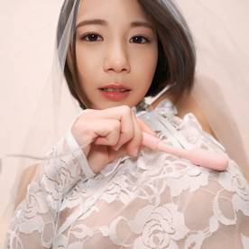 FC2-PPV-4769381 【新婚人妻/個撮】元客室乗務員（CA）。パイロット夫との国際結婚したばかりの色白美女との花嫁姿での秘蔵ハメ撮り映像独占公開。初出し※数量限定