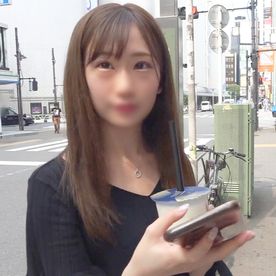FC2-PPV-4769489 【個人撮影】真っ白美肌で細く、顔も可愛い完璧素人ちゃん。 Bカップ貧乳が揺れるくらいのガン突きでイクっ♥