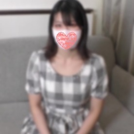 FC2-PPV-4769497 【妊娠発覚】国宝級巨乳の20歳Iカップグラドル。前回後に見習い男優にさせたら名器すぎて4分中出し(笑)勿体ないので別日も再撮中出し！特典:爆乳高速パイズリ挟射！