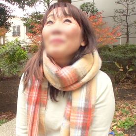 FC2-PPV-4770642 【不倫】49歳でも性欲旺盛でチンポ大好きな奥様。 他人棒にメロメロとなり、中出しまでの間イキっぱなし。