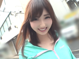 FC2-PPV-4771006 【初】【期間限定】元アイドルセンター１９歳Rちゃん。アイドル時代の欲求不満を解放。連続生ハメの快感に堕ちる貴重映像。