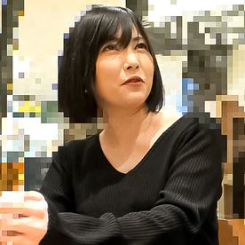 FC2-PPV-4772158 [人妻]※50本限定超特価※バスタで見つけた地方妻にザーメン飲ませてみました！ VOL.2