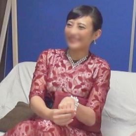 FC2-PPV-4771292 【ドM】ドレスを着こなす八頭身美人の痴態を初撮り。 尻ペチに興奮して感度が上がり、イってる最中の中出しで膣痙攣。