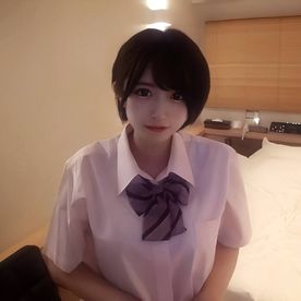 FC2-PPV-4780558 全国クラスの実力と圧倒的ルックスを併せ持つ女サッカー部１８歳　避妊具ナシの背徳中出し映像