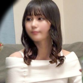 FC2-PPV-4786318 2年間自慰のみご無沙汰マ●コがGスポ刺激に耐えられず大量潮吹きw【なのは　レンタルビデオ店員】