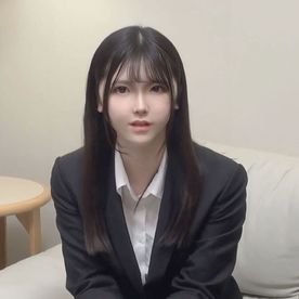 FC2-PPV-4786451 【初挿入】色白Eカップ清楚事務職美女（18）無垢体に過激喪失、悦淫絶頂までの一部始終映像。