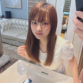 FC2-PPV-4786921 【激レア/炎上必須】福岡県で活動するリアルご当地アイドルと奇跡のセックス。はじめての真正中出し解禁でファン絶叫確定、生唾モノの色白美裸体＆恥じらい濡れたピンクのマンコ。本物アイドルが１人のメ