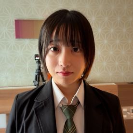 FC2-PPV-4717046 快活！爛漫！絶好調！18歳ポジティブ満面笑顔ちゃん　後先も考えずにFC2出演　小柄美体を壮絶ピストンで突かれ流石に笑顔が消えてしまった衝撃原版映像【高ビットレート特典映像配布】