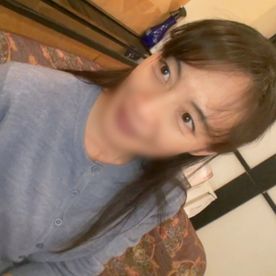 FC2-PPV-4791741 【熟女】雰囲気からして穏やか、近所の奥様方が口を揃えて”理想的な女性”と言うくらい聖人。 そんな奥様が性欲を発散したいがために不倫生ハメを受け入れてメス顔に