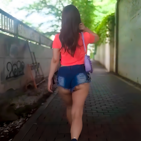 FC2-PPV-4791730 【マンチラ露出散歩】デカケツ１９歳 ノーパンノーブラ 2連続中出し