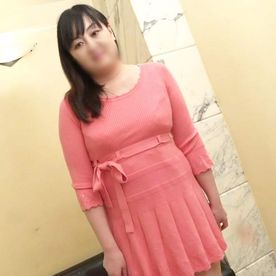 FC2-PPV-4794003 《熟女》日本人旦那を持つ中国熟女（48）◆電マオナニー披露！ダイナミックな体躯を震わせカラダの芯で快感を味わう！連続イキ！