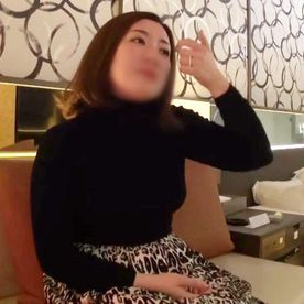 FC2-PPV-4797775 【熟女】デカ尻がソソる44歳熟女◆男の視線を釘付けにするFカップの色白美巨乳を責められる頃にはすっかり呆けた顔つきに！エロいカラダを投げ出してイキ狂う！