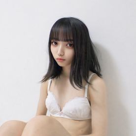 FC2-PPV-4797609 【超低身長】138cm/35kg/３年１８才　初挿入,危険日ピル無し中出し映像の一部始終。※高画質4,5GB原版先着限定配布