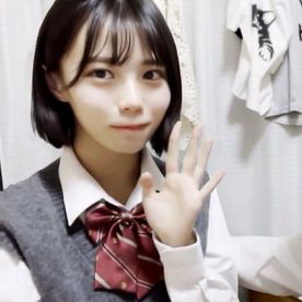 FC2-PPV-4799513 【唖然】これが本物。将来芸能人確約の超美形18歳。究極の新鮮体を徹底個撮、その全てを収めた伝説の一本。