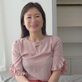 FC2-PPV-4799732 【不倫】雰囲気お堅くてもセックスではチンポメロメロの淫乱女化。 膣奥突きでとろけ顔を浮かべ、他人棒だというのに本気で気持ちよさそう。