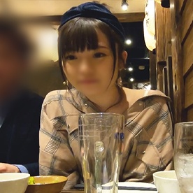 FC2-PPV-4800673 背伸びして大人ぶってる小生意気女子大生 はるちゃん（２４）学費のために涙目になりながら、がんばって逆ナンパ 紳士のデカちんぽが華奢の身体に突き刺さる