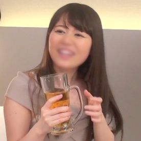 FC2-PPV-4803418 【ハメ撮り】友達と食事終わりで気分が上がっている清楚系素人。 初対面SEXで汗ばんだチンポをフェラ→生ハメで汗びっしょりかきながらイグー！！