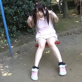 FC2-PPV-4806172 【低身長・素人】「おちんちん気持ちいい!!♥」ちびカワイイ素人貧乳おっぱいにたっぷり中出し❤ 6/10