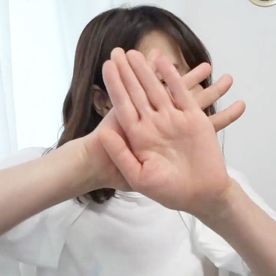 FC2-PPV-4807098 《人妻》オンナの色気たっぷりまさに正真正銘の美人妻（48）◆欲求不満ボディを堪能！寝バックで挿入され「これ！これがすごく好きなのッ！」と嬉しそうにセックスの快楽に溺れる…