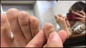 FC2-PPV-4807322 【フリーダム】自分で自分の足の裏を撮影した女の子。 #028