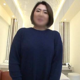 FC2-PPV-4807803 【熟女】きめ細やかな白肌と熟女ならではのとろけそうな質感！ぽっちゃりボディの51歳熟女◆生チ○ポでスケベ声上げてイキ狂い！