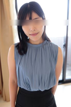 FC2-PPV-4808180 最新作！　最高に美人な人妻と出逢っちゃいました。マジで綺麗なのに過去最高にエロ過ぎ（前編）