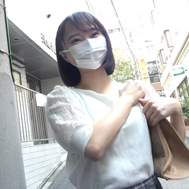 FC2-PPV-4808275 笑顔あふれるアニオタJD１９歳　初めての大量潮吹きで赤面のなか、続けてサプライズの2回戦中出し。