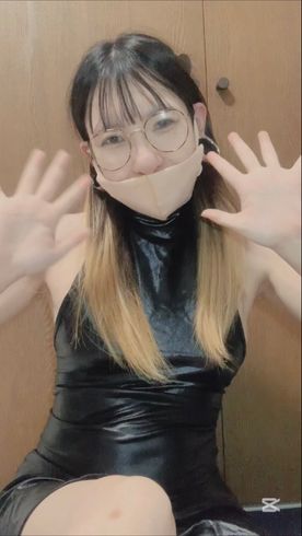 FC2-PPV-4808842 ストッキング被り後のピアス戻し♡（ショート動画）