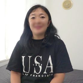 FC2-PPV-4808940 【五十路】オシャレもせずTシャツの地味おばさん。 容姿はごくごく普通なのにバイブが挿ったままフェラして性欲大暴走。