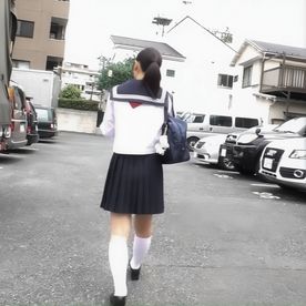 FC2-PPV-4809157 【FC2基準超越】家の事情に振り回され続けた18歳の青春換金記録。※再販売の予定はありません。