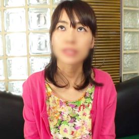 FC2-PPV-4811558 《熟女》フサフサびっしりな陰毛がエロい清楚な44歳・スレンダー熟女◆生チ○ポでカラダを痙攣させイキ狂い！ドM熟女を連続イカせ！