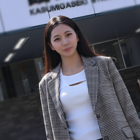 FC2-PPV-4811625 【ガチレズ人妻初撮】川越8頭身美女♡レズ風俗の軍資金欲しさにAV応募した人妻がチ●ポ挿入3秒でメス顔連発！高速ピストンでイキ狂い腹上大量ぶっかけ...