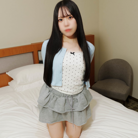 FC2-PPV-4812799 本日迄！初回限定セール！色白脚長スレンダー美尻。生意気そうなガルバの店員をナンパして生ハメSEX。最後はドM従順マンコになって2連続中出しを受け止めました。