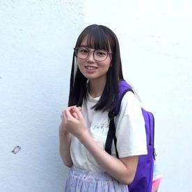 FC2-PPV-4813027 【全国インターハイ出場】１８歳バトミントン選手　★アイドル級ルックス★　感度抜群の色白スレンダー美女とハメ撮り。数回に渡る中出し映像。高画質4K特典付き。※初回のみ先着で特別ver用意してます。