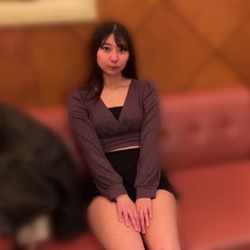 FC2-PPV-4813042 【数量限定/特典有】小悪魔白ギャルのあま～い言葉責めにもうメロメロ 生中2回の本番ハメ撮り記録!!