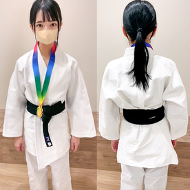 FC2-PPV-4813123 【緊急4K】新品１４４㎝１８歳 最軽量級柔道選手 練習後 嬉し恥ずかし膜喪失 プライベート個撮【原版品質】