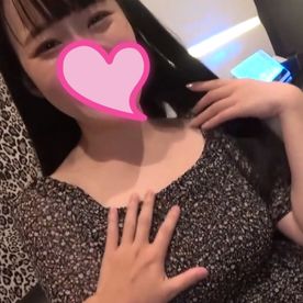 FC2-PPV-4813717 素人/くみ(24\)永〇芽郁似の可愛すぎるあざと系巨乳パイパン**！