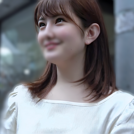 FC2-PPV-4813920 【巨乳・中出し】新宿百貨店の販売員。ホテルに連れ込んで生中だしするハメ撮り撮影。※在庫限り