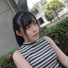 FC2-PPV-4817773 【18歳】18歳　中出し　唾液滴る濃厚フェラ。親御さんには内緒の秘蔵ハメ撮り映像。