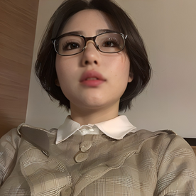 FC2-PPV-4818240 ※在庫限り※ メガネ欲求不満爆乳人妻の生中出し映像 ムチムチ色白ボディを揺らし大量種付けで托卵確定