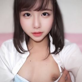 FC2-PPV-4820436 【初配信】学校パンフレットのモデルに選ばれた18歳(158cm/Cカップ)のオナニー配信映像。※再販売の予定はありません。