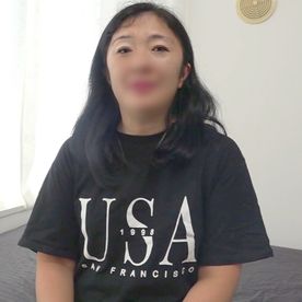 FC2-PPV-4820923 【熟女】地味で華のないおばさんでもチンポへの愛は一流！ 10年セックスしていなくても”テク”は健在で男を悶絶させる膣圧コントロール発動。