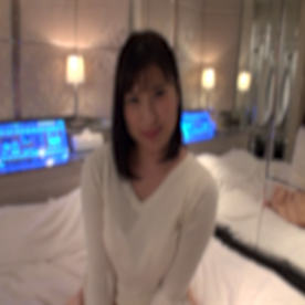 FC2-PPV-4821042 【完全未経験・モデル】20歳の元ぽっちゃりモデルのド変態とヤってきた 元アイドル ムチムチ